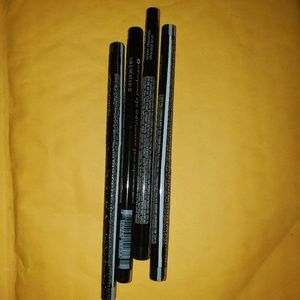 Avon eyeliner
